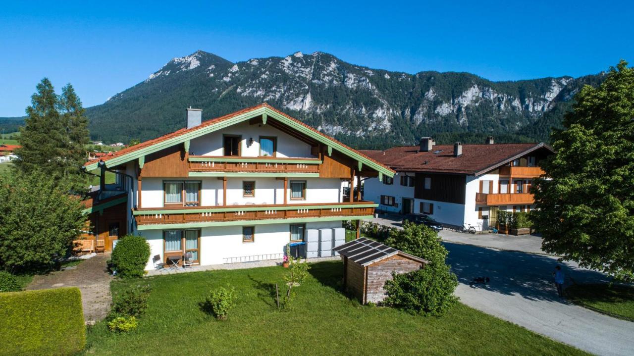 Aparthotel Chiemgaufuchs - Chiemgaukarte Neu Ab Mai 2025! Inzell Ngoại thất bức ảnh