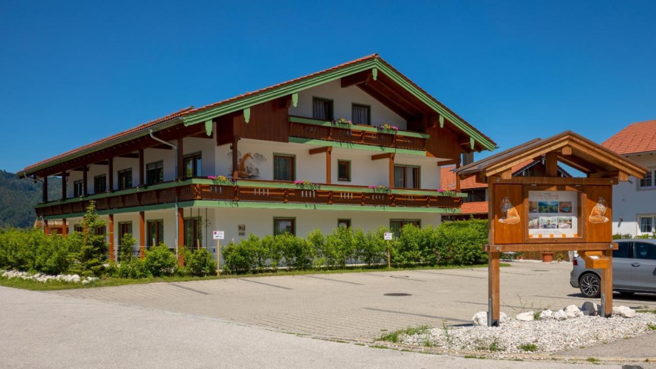 Aparthotel Chiemgaufuchs - Chiemgaukarte Neu Ab Mai 2025! Inzell Ngoại thất bức ảnh